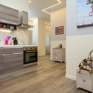  Apartment Many Days Italy