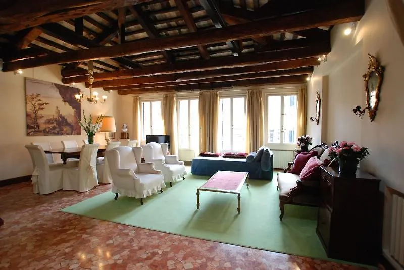 Ca Satriano Apartment Venice Italy